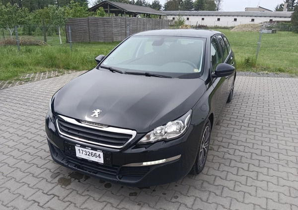 Peugeot 308 cena 25500 przebieg: 212000, rok produkcji 2014 z Szamotuły małe 379